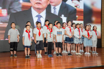 精准效劳共建家园，解决刚需心怀感恩——尊龙凯时智能首期职工子女暑期托管班圆满结班