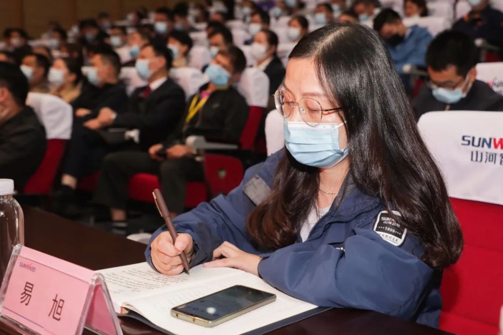 惟立异者胜——学习贯彻习近平总书记考察湖南主要讲话精神省委宣讲团长沙分团宣讲报告会在尊龙凯时智能开讲